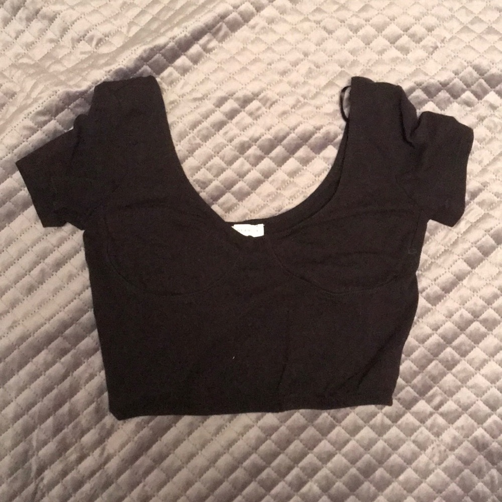 PAC sun tshirt crop top